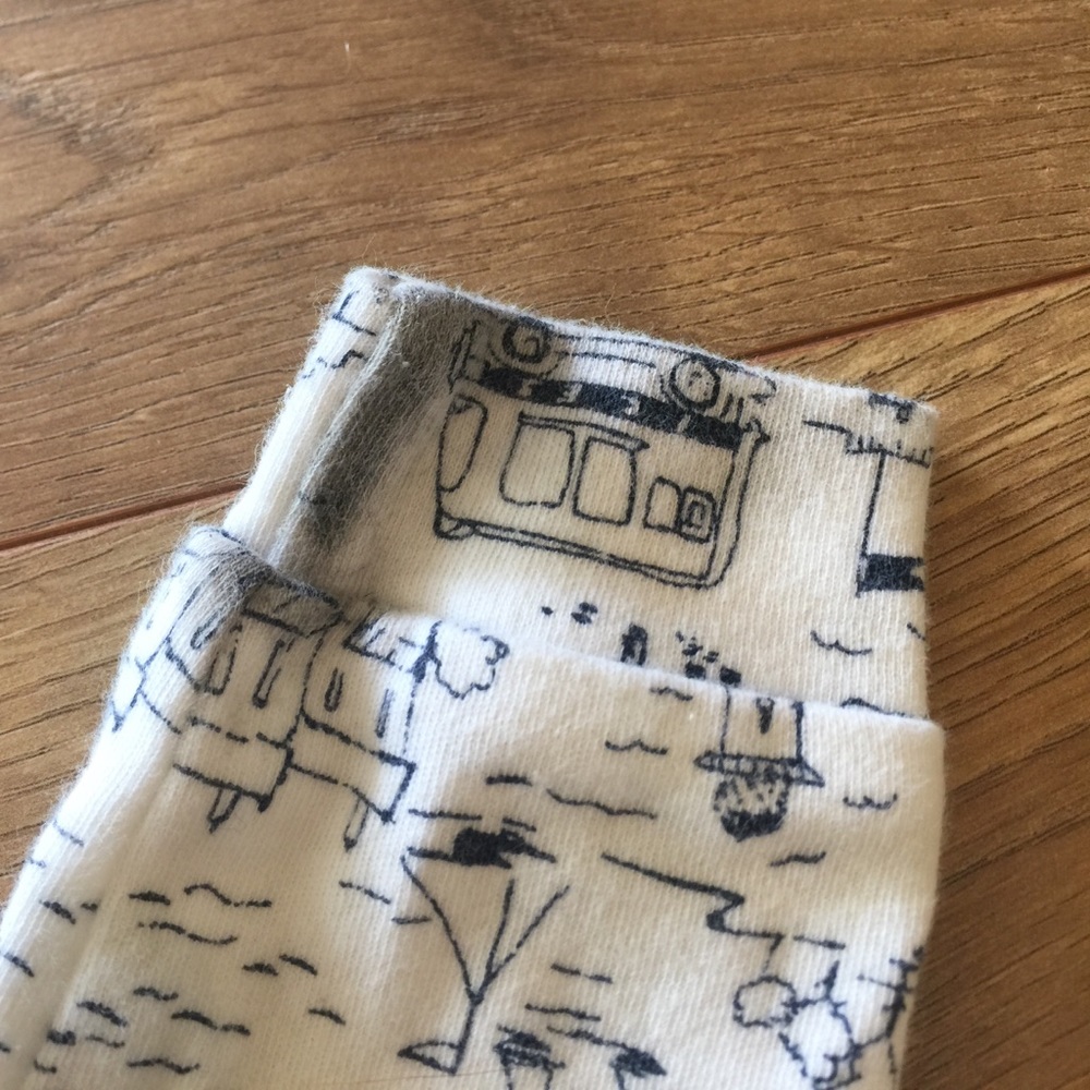 Onsie - Picture 5 of 5